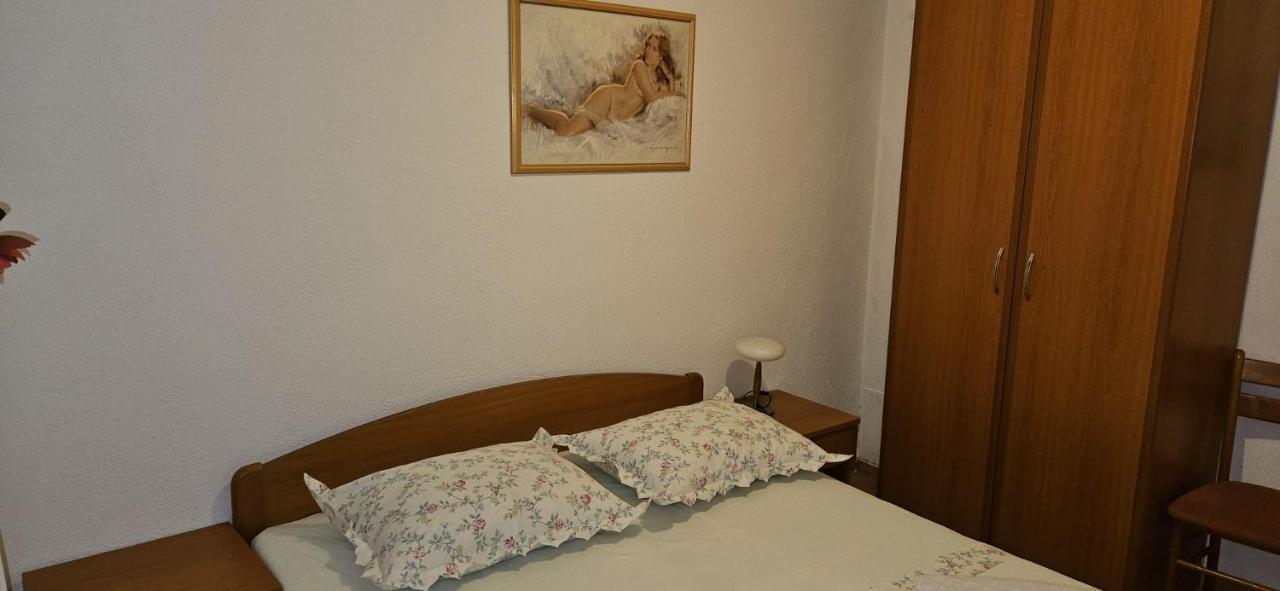 Apartmani Sonja Makarska Exterior foto