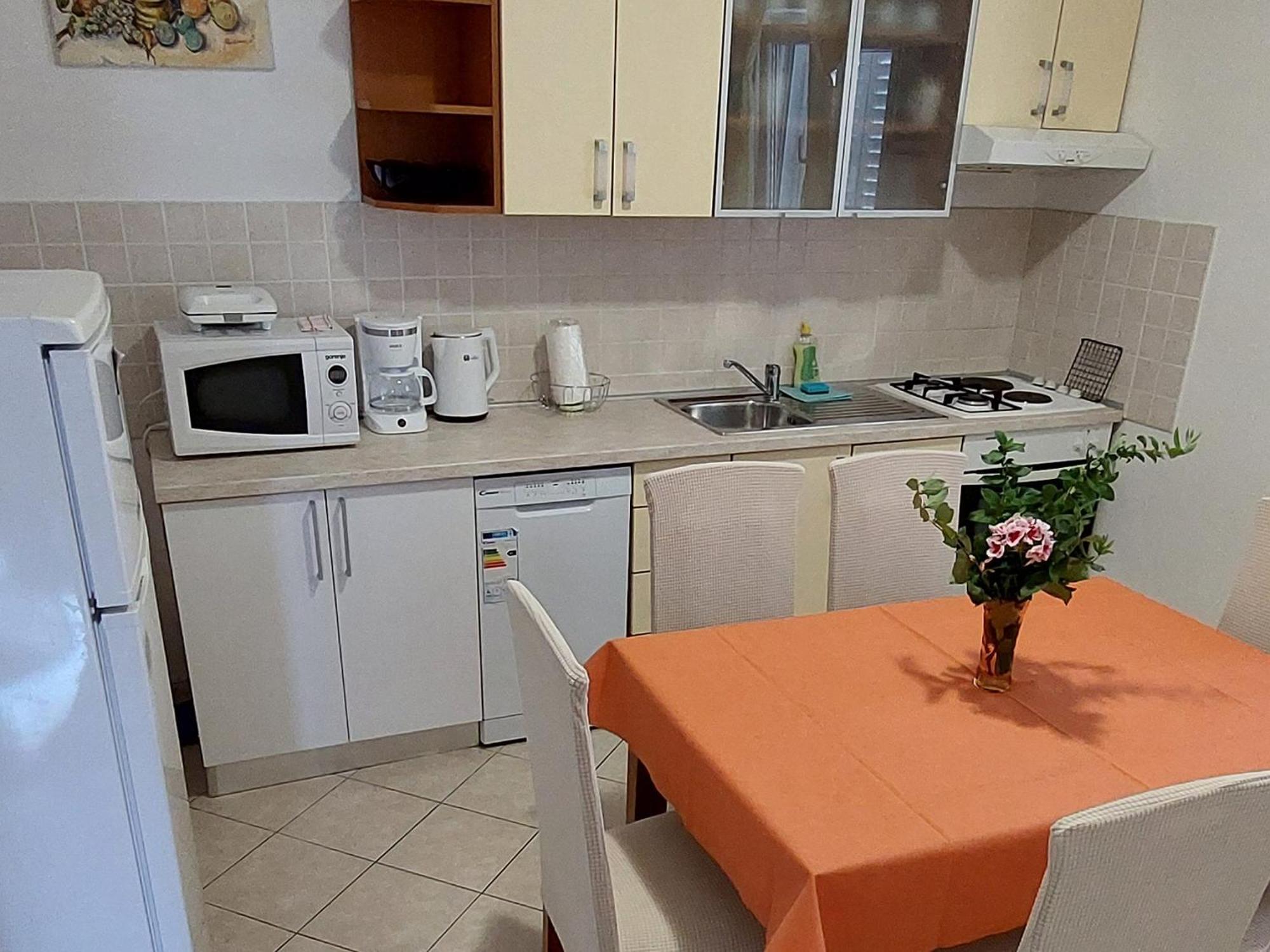 Apartmani Sonja Makarska Exterior foto