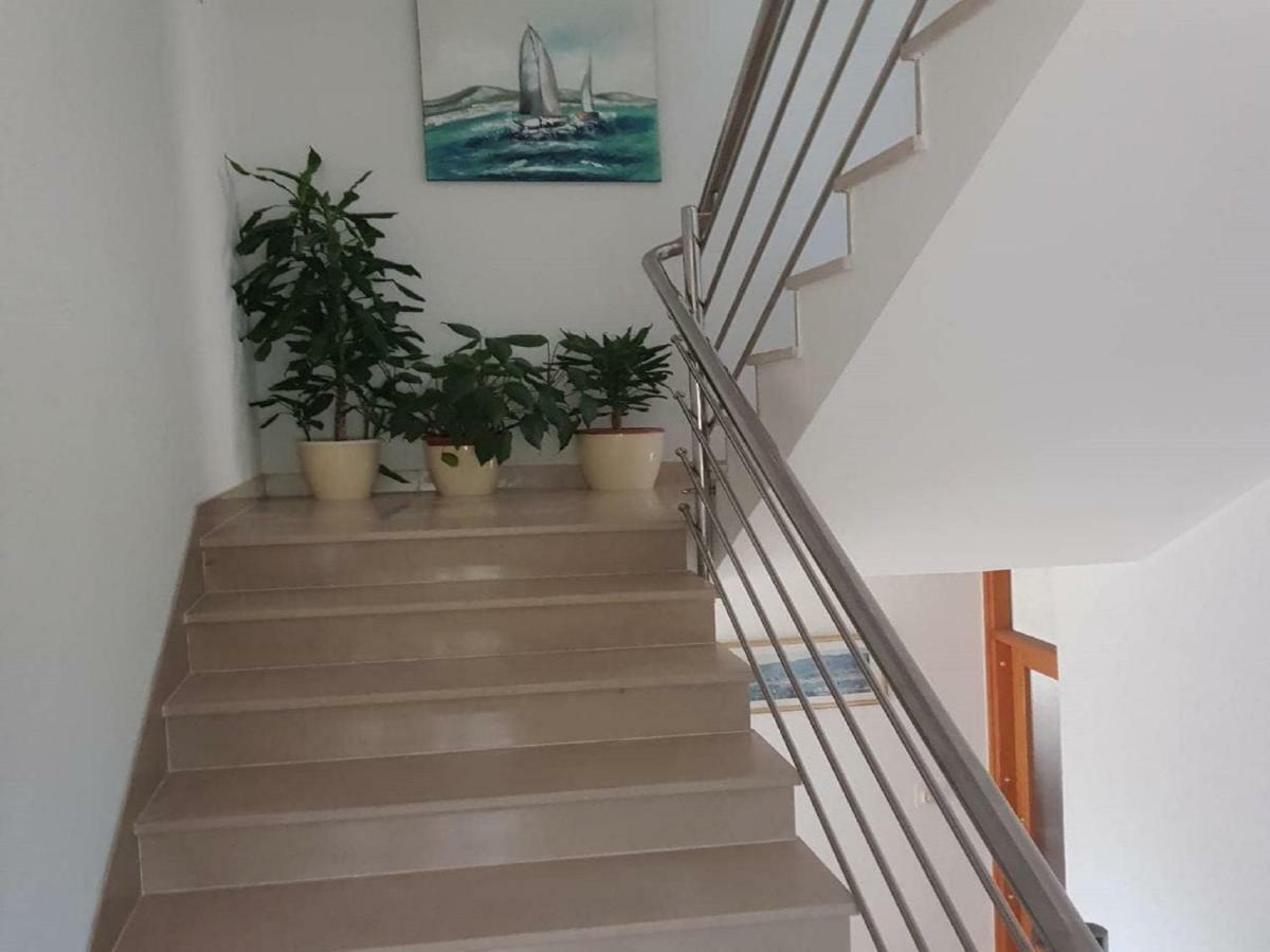 Apartmani Sonja Makarska Exterior foto