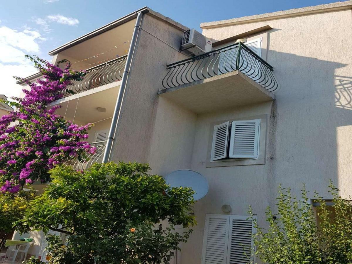Apartmani Sonja Makarska Exterior foto
